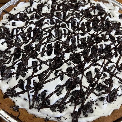 10” Dessert Pizza - Oreo Cream 