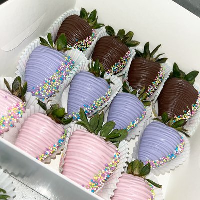 Dozen Strawberries 
