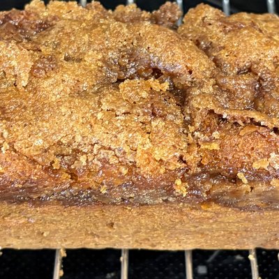Large Pumpkin Cinnamon Roll Bread