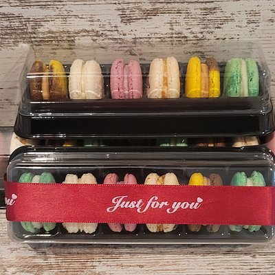 Macarons Variety Pack