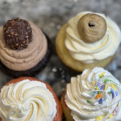 Half Dozen Cupcakes (ONLY AVAILABLE AS AN ADD ON)