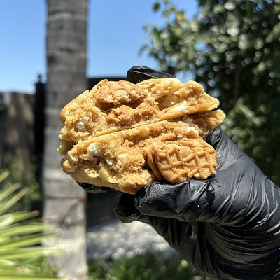 Nutty Buddy Chunky Cookies