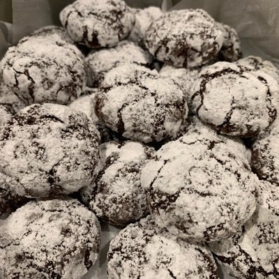 Chocolate Crinkle Cookies