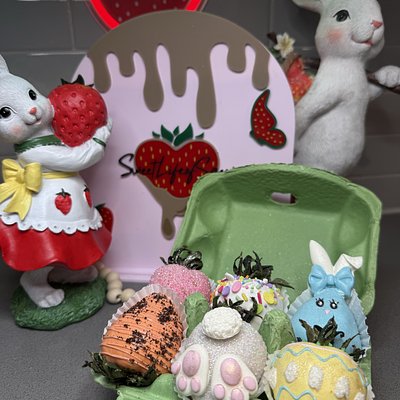 EGG-stra Sweet Berries