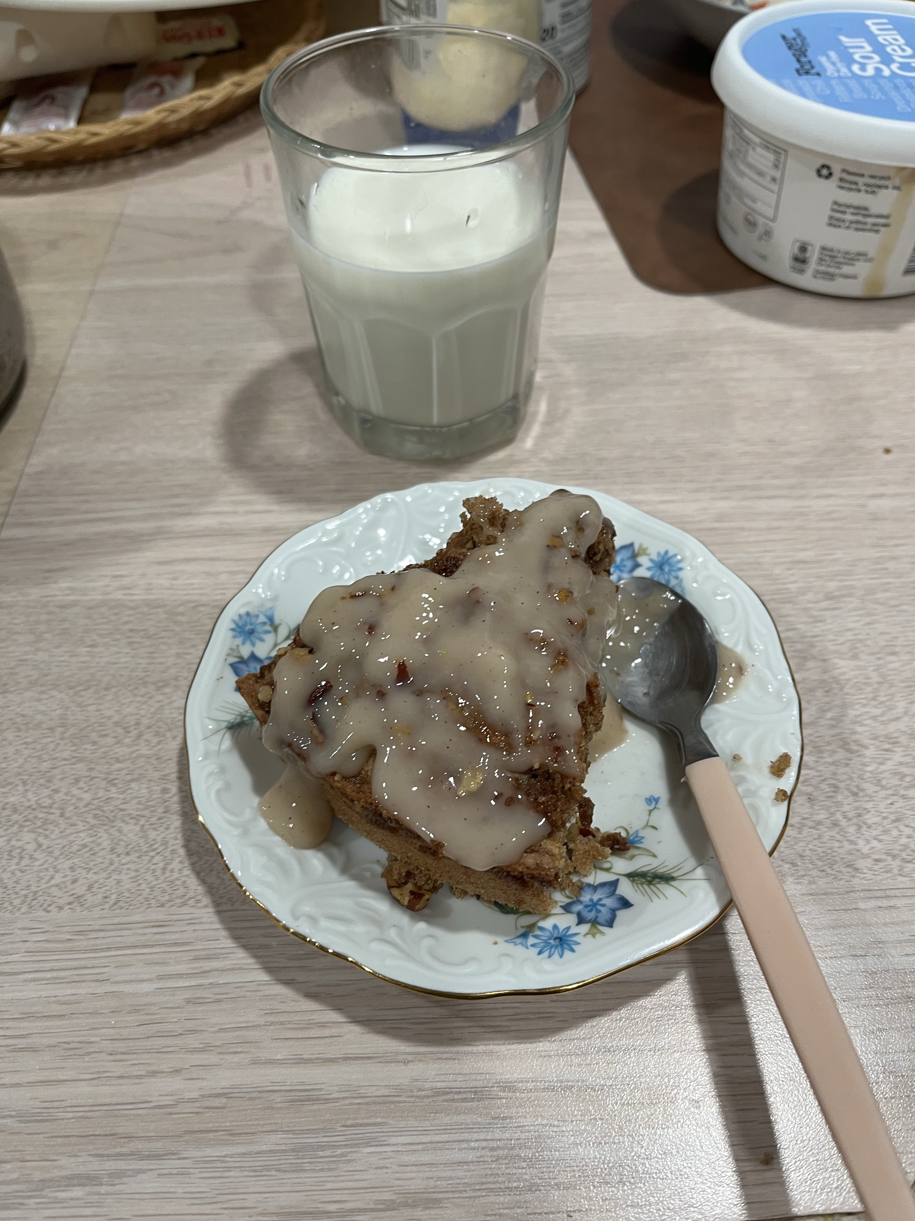 Cinnamon & Nut Cake