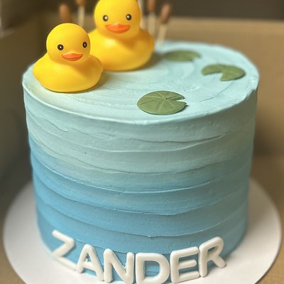 Smash Cake *Base Price *