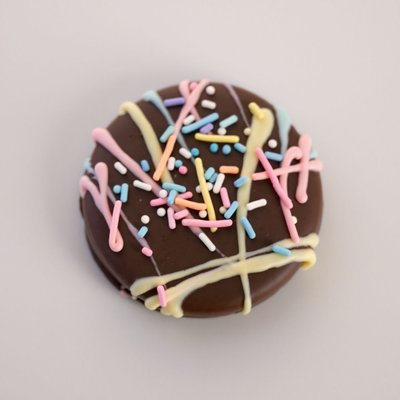 Chocolate Dipped Oreos