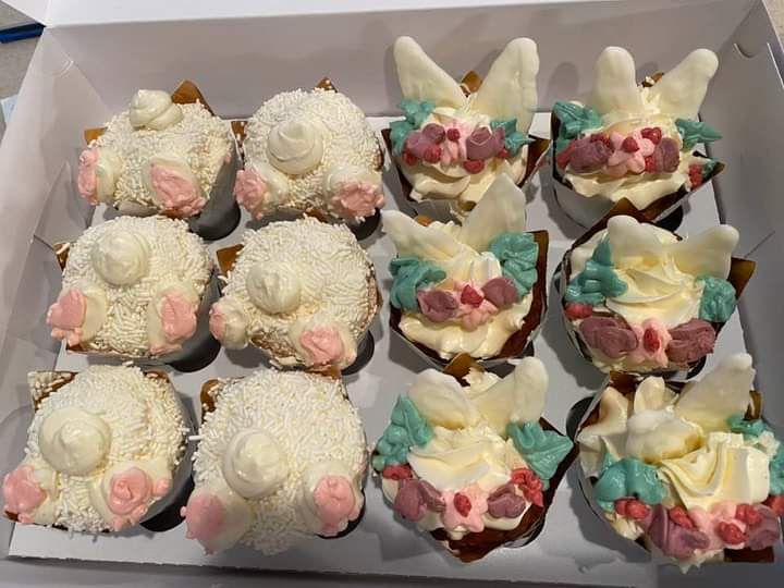 1/2 Dozen Signature Cupcakes