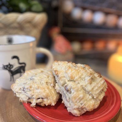 🍁 Maple Pecan Scones (Qty. 8)