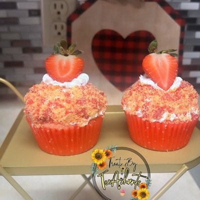 ❤️ Cheesecake filled Strawberry Crunch CC 12ct