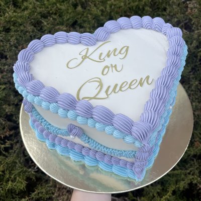11 Inch Heart Cake 