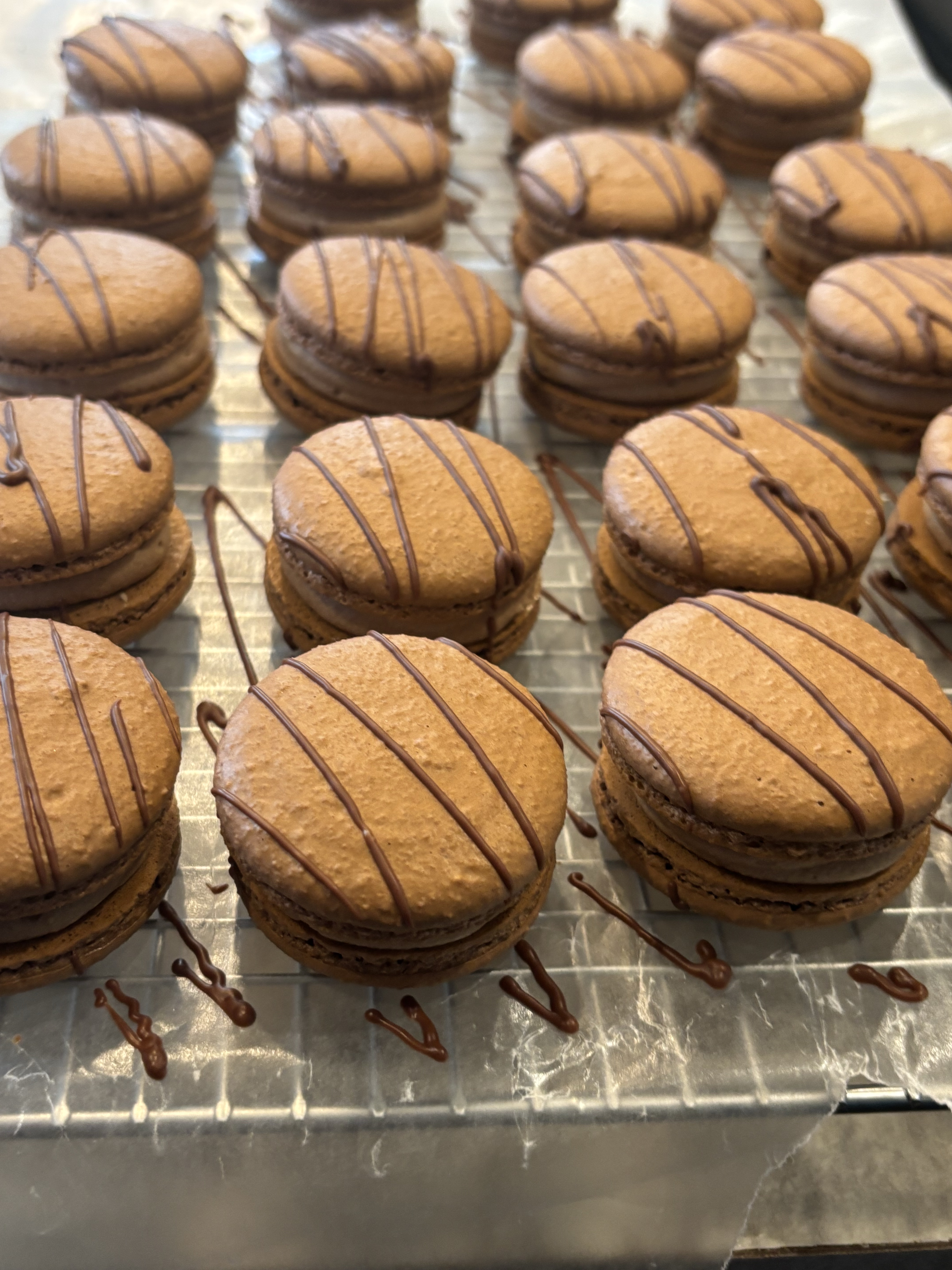 Lava Cake Macarons