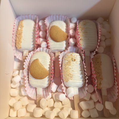 Dozen Banana Pudding Cakesicles 