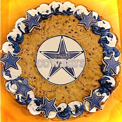 CUSTOM COOKIE CAKE