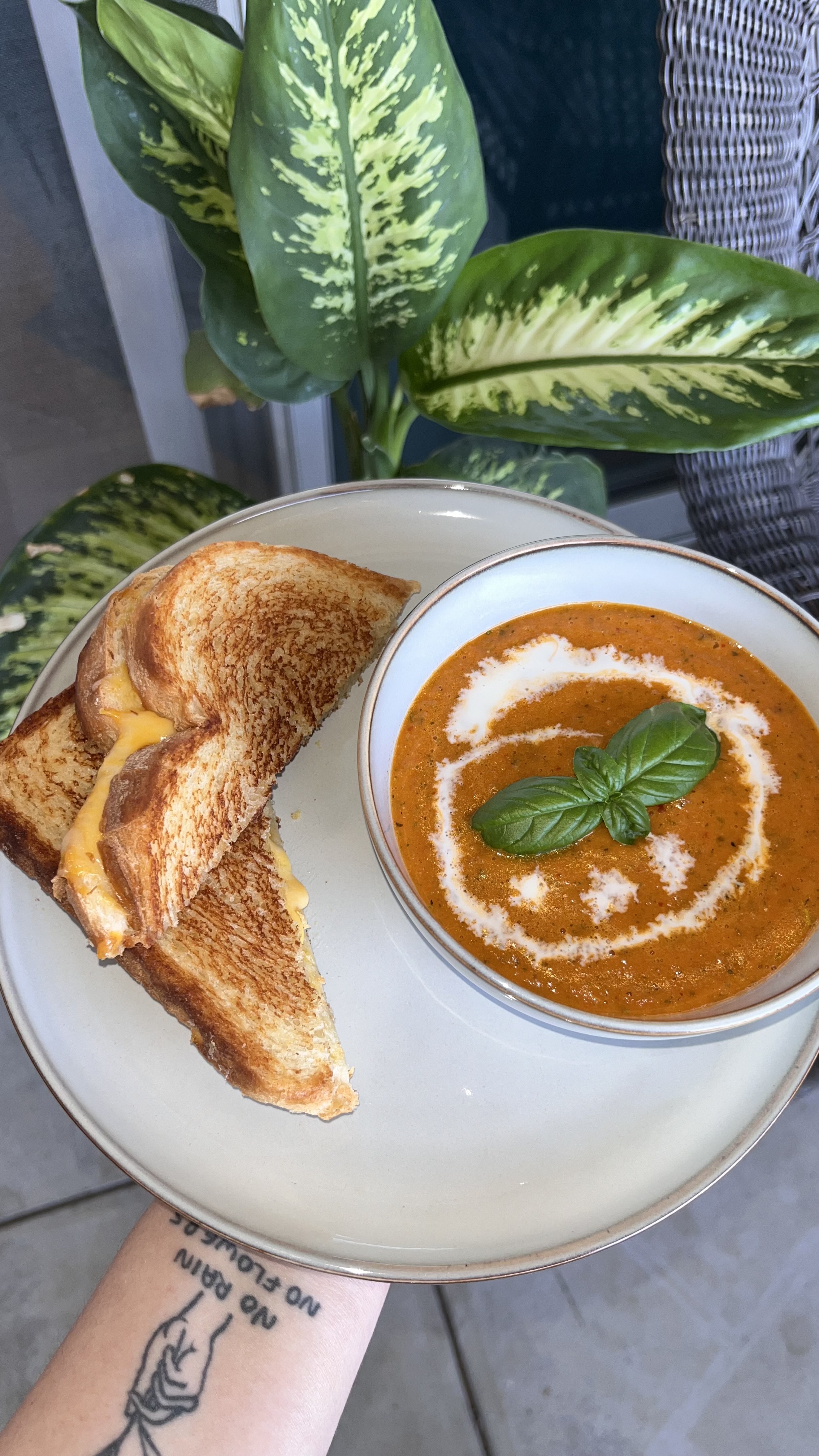 Roasted Tomato Soup (2L)