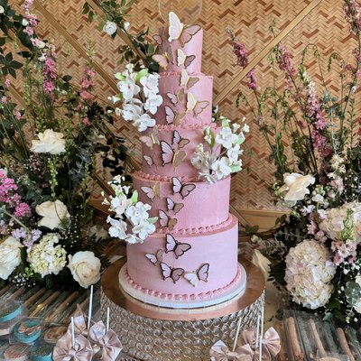 Custom Tierd Cakes 