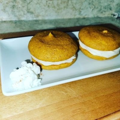 Pumkin Whoopie Pies