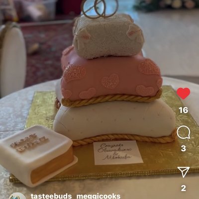 Fondant Cakes 3 Tier Pillow Cake, Bible and Talking Drum