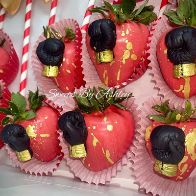 Custom Chocolate Covered Strawberries 