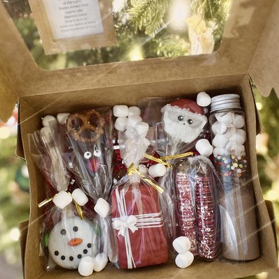 #10 CHRISTMAS VARIETY BOX