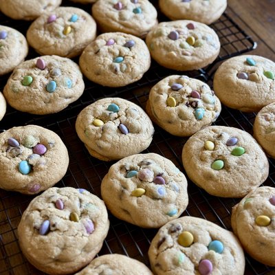 M&M Chocolate Chip Cookies