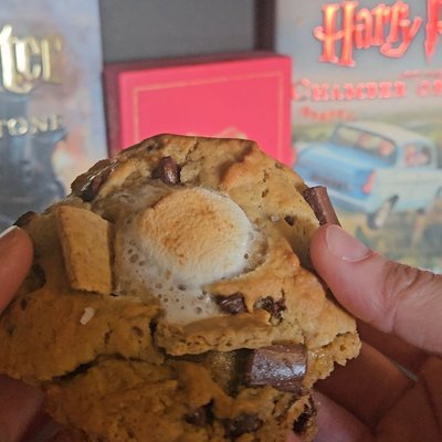 Smore's Cookies- 6 Count