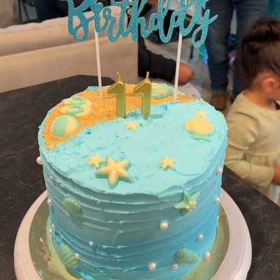 Custom 6-10 inch round Cake 