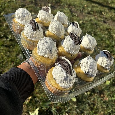 Cookies And Cream Cupcakes