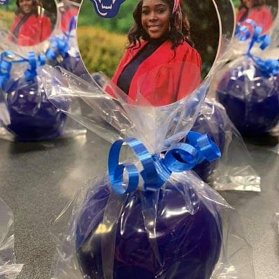 Custom Graduation Candy Apples W/ Toppers