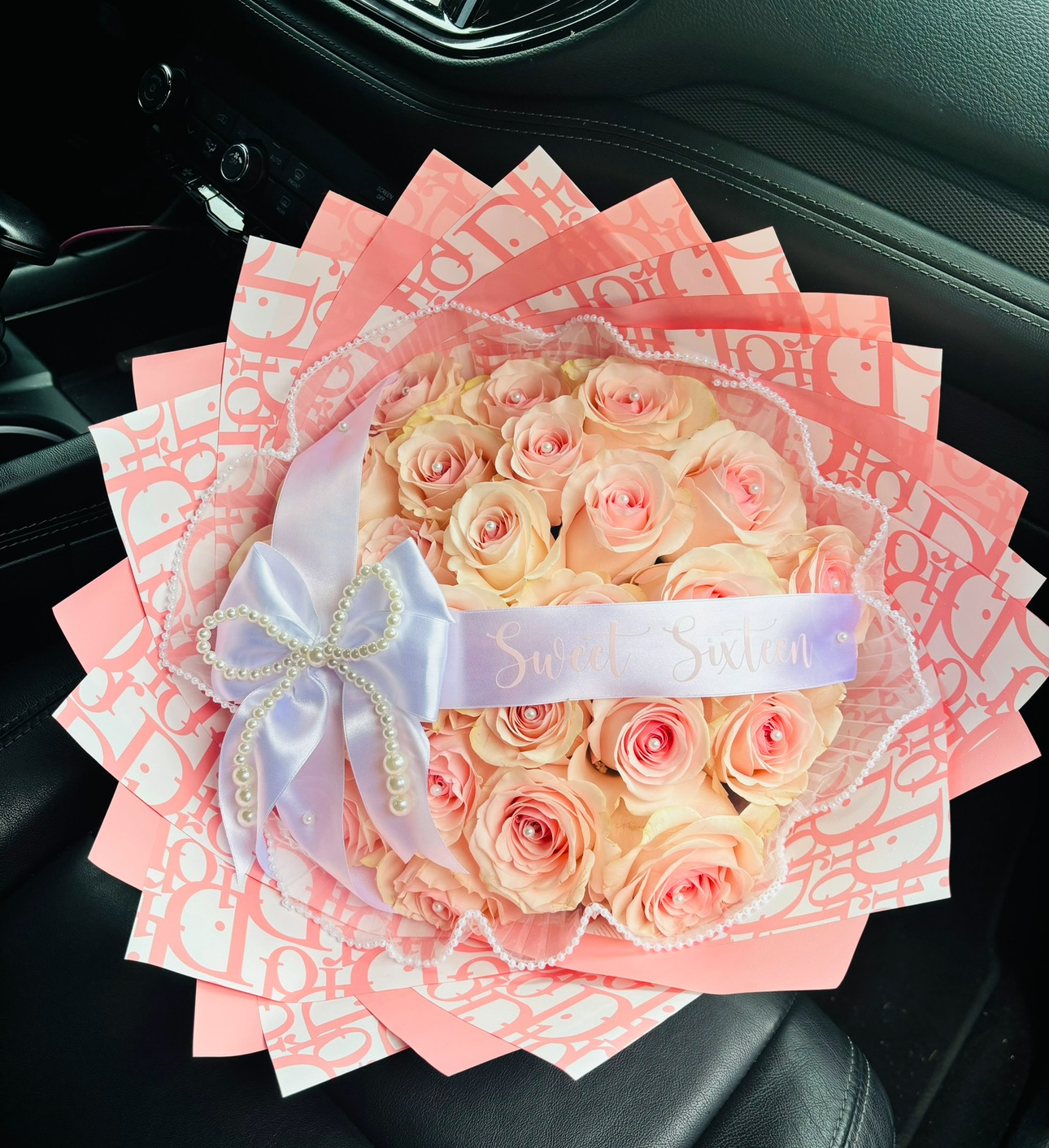 25 Roses 🌹 