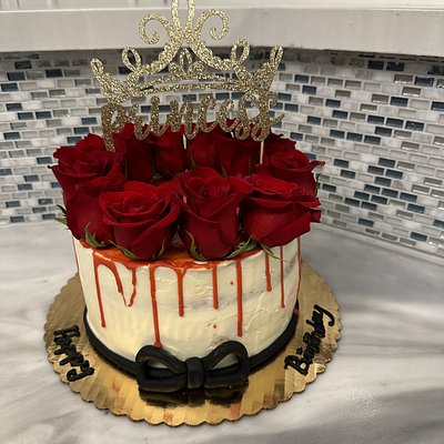 Elegant Red Velvet Cake