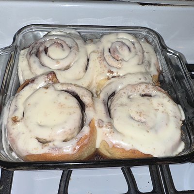 Cinnamon Rolls (4 Pack)