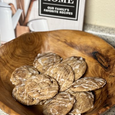 Cinnamon Roll Cookies