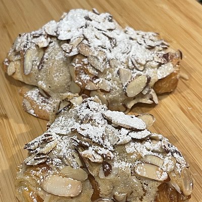 Almond Frangipane Croissant 