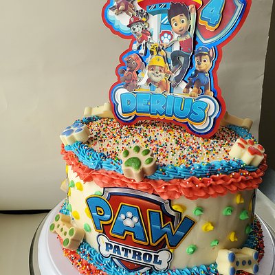 Tiered Custom Cakes 🍰🎂
