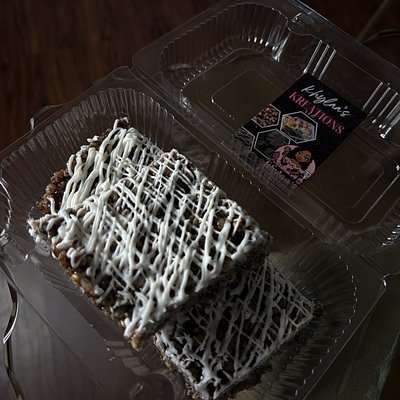 homemade krispy treat .