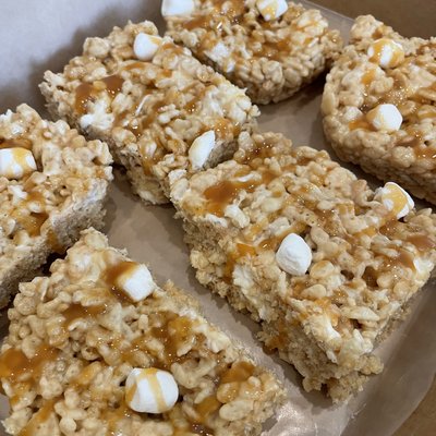 Salted Caramel Rice Krispies 