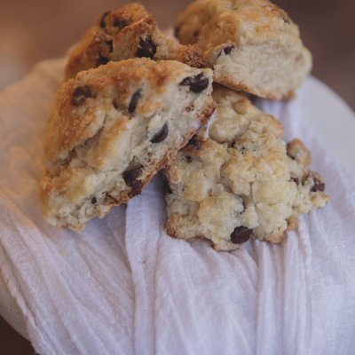 Chocolate Chip Scones (pack of 4)