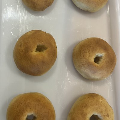 Sourdough Bagels (6 Count) 