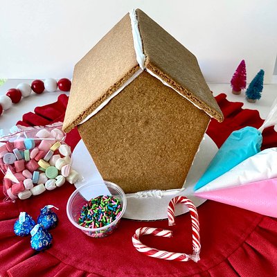 Gingerbread House Kit 