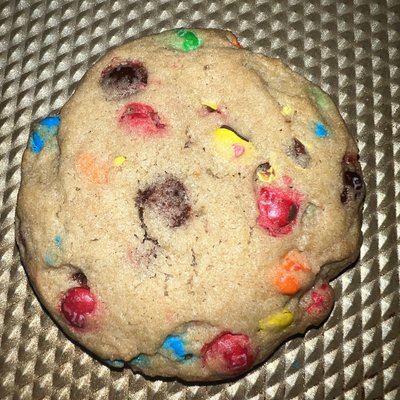 M&M (1 Dozen)