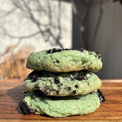Oreo Shamrock Shake Cookie-4 Pack