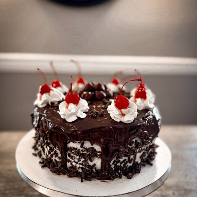 9 Inch Black Forest Cake 