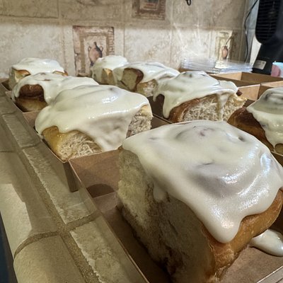 Brioche Sourdough Cinnamon Rolls 