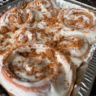 4PK Biscoff Cinnamon Rolls