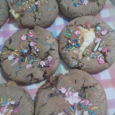 Marshmallow Stuffed Cookie Single 