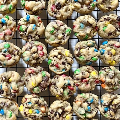 Mini M&M Cookies