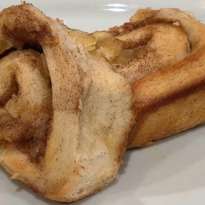 Apple Buns - Pan Of 4