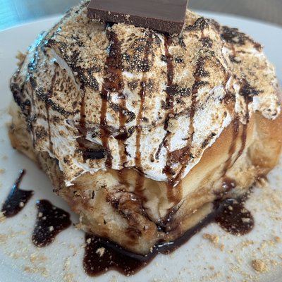 S’mores Buns - 4pk