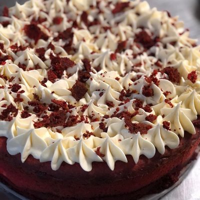 Red Velvet Cheesecake